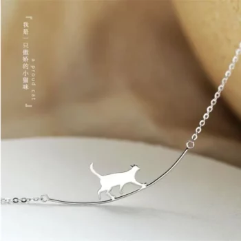 Cat curved sterling silver necklace